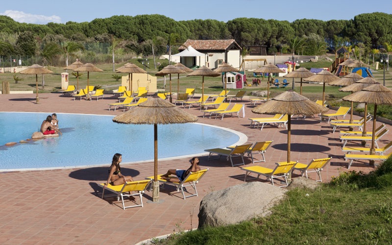 CALA LUAS RESORT****
